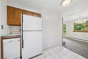 101 Hibiscus Dr, Wilkins Township, PA 15145 - Photo 11