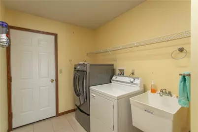 1039 Timberwood Drive, Chippewa Township, PA 15010 - Photo 25