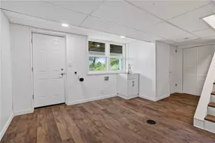 5038 Carlyn Dr, Pittsburgh, PA 15236 - Photo 17