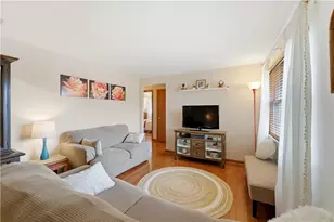 200 Avenue F, Pittsburgh, PA 15221 - Photo 13