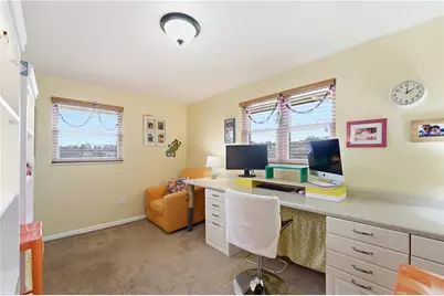 200 Avenue F, Pittsburgh, PA 15221 - Photo 37