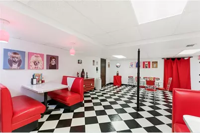 200 Avenue F, Pittsburgh, PA 15221 - Photo 35