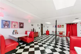 200 Avenue F, Pittsburgh, PA 15221 - Photo 35