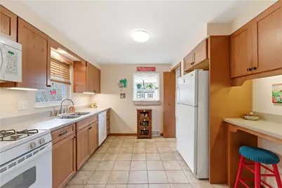 200 Avenue F, Pittsburgh, PA 15221 - Photo 19