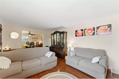 200 Avenue F, Pittsburgh, PA 15221 - Photo 15