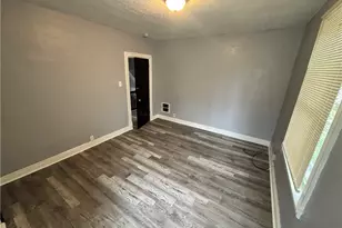 247 Rochelle St, Pittsburgh, PA 15210 - Photo 15