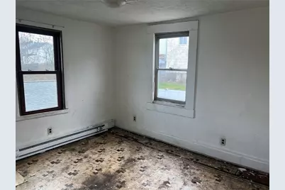 314 Lowell Rear #1/2, Vandergrift, PA 15690 - Photo 3