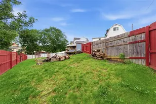 315 Burton Ave, Washington, PA 15301 - Photo 25