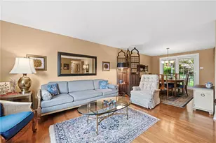 1767 Norsen Dr, Pittsburgh, PA 15243 - Photo 5