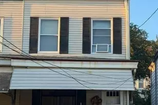 226 Bonvue St, Pittsburgh, PA 15214 - Photo 1