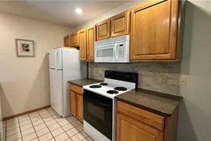 117 Windy Dr, Center Township, PA 16001 - Photo 27