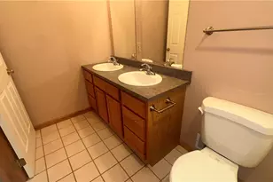 117 Windy Dr, Center Township, PA 16001 - Photo 39