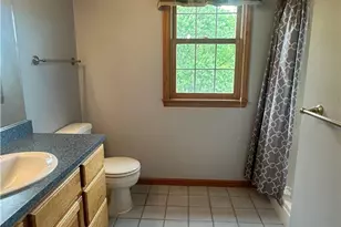 117 Windy Dr, Center Township, PA 16001 - Photo 41