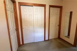 117 Windy Dr, Center Township, PA 16001 - Photo 33
