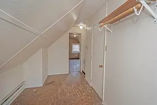 610 Pennview Dr, Pittsburgh, PA 15235 - Photo 17