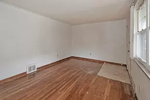 610 Pennview Dr, Pittsburgh, PA 15235 - Photo 3
