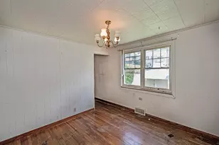 610 Pennview Dr, Pittsburgh, PA 15235 - Photo 5