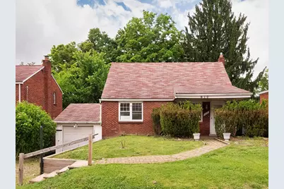 610 Pennview Drive, Pittsburgh, PA 15235 - Photo 1