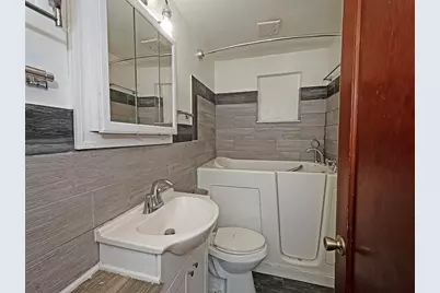 610 Pennview Drive, Pittsburgh, PA 15235 - Photo 11