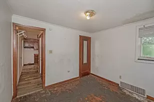 610 Pennview Dr, Pittsburgh, PA 15235 - Photo 13