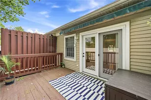 52 Golfwood Dr, Hermitage, PA 16148 - Photo 21