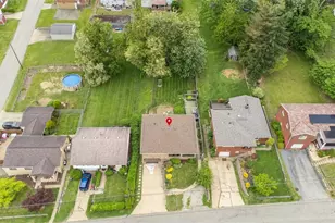 411 Maple St, West Mifflin, PA 15122 - Photo 35