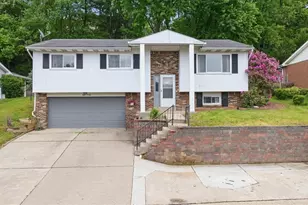 890 4th St, Baden, PA 15005 - Photo 1