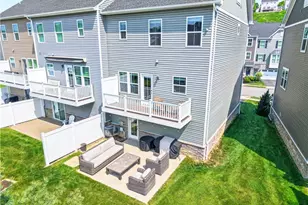4004 Crown Dr, South Park, PA 15129 - Photo 31