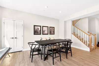 4004 Crown Dr, South Park, PA 15129 - Photo 9