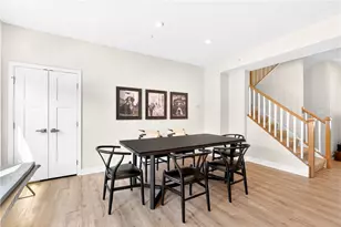 4004 Crown Dr, South Park, PA 15129 - Photo 9
