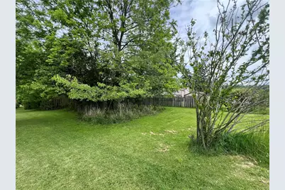1017 Schweitzer Rd, Elizabeth Twp/Boro, PA 15135 - Photo 11