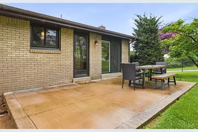 6801 Buchanan Avenue, West Mifflin, PA 15122 - Photo 35