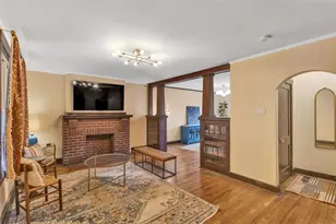 2002 Lacrosse St, Pittsburgh, PA 15218 - Photo 3