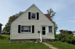 622 Cross St, Slippery Rock, PA 16057 - Photo 1