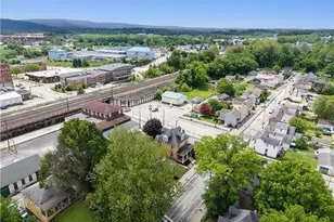 201 Thompson St, Latrobe, PA 15650 - Photo 11
