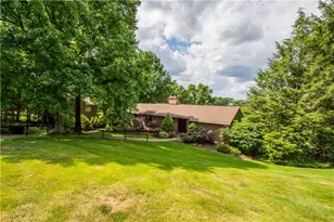 1679 Hastings Mill, Pittsburgh, PA 15241 - Photo 5