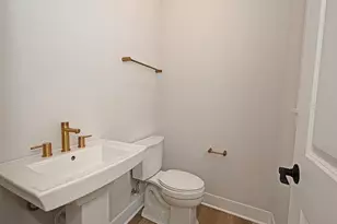 3026 Green Ln, Bridgeville, PA 15017 - Photo 17