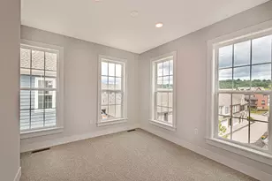 3026 Green Ln, Bridgeville, PA 15017 - Photo 13