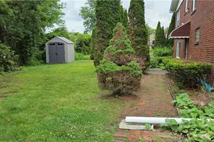 305 Beckman Dr, McKeesport, PA 15132 - Photo 35