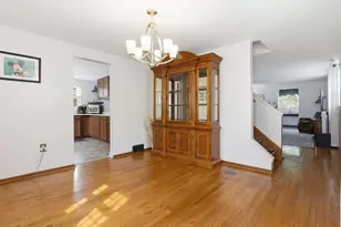 31 Barton Dr, Pittsburgh, PA 15221 - Photo 7
