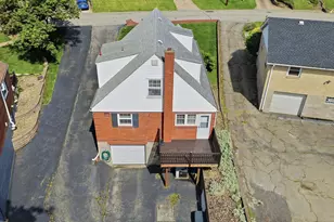 31 Barton Dr, Pittsburgh, PA 15221 - Photo 31