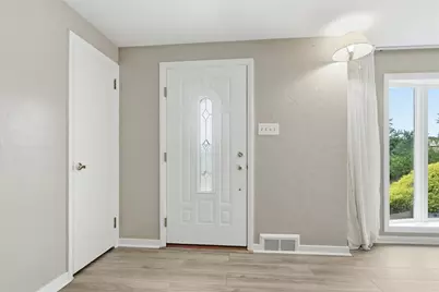 4798 Doverdell Dr, Pittsburgh, PA 15236 - Photo 3