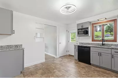 4798 Doverdell Dr, Pittsburgh, PA 15236 - Photo 13