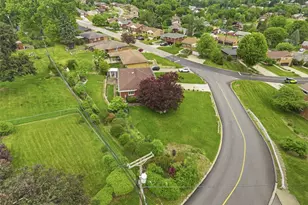 4798 Doverdell Dr, Pittsburgh, PA 15236 - Photo 39