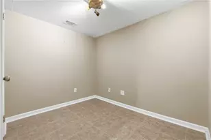 1393 Washington Rd, Pittsburgh, PA 15228 - Photo 39