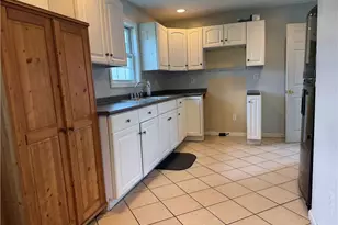 133 W Cooper St, Slippery Rock, PA 16057 - Photo 3