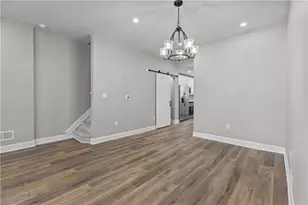 830 Adelaide St, Schenley Heights, PA 15219 - Photo 5