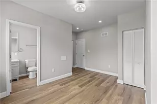 830 Adelaide St, Schenley Heights, PA 15219 - Photo 15