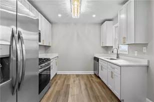 830 Adelaide St, Schenley Heights, PA 15219 - Photo 7
