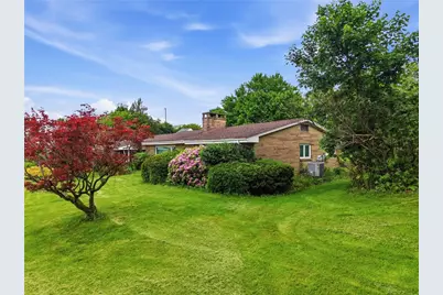944 Mercer Rd, Center Township, PA 16001 - Photo 3